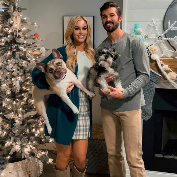 🦋✨ Meet Your Seller! • Top Rated Seller! 🦋✨ - Picture 2 of 13